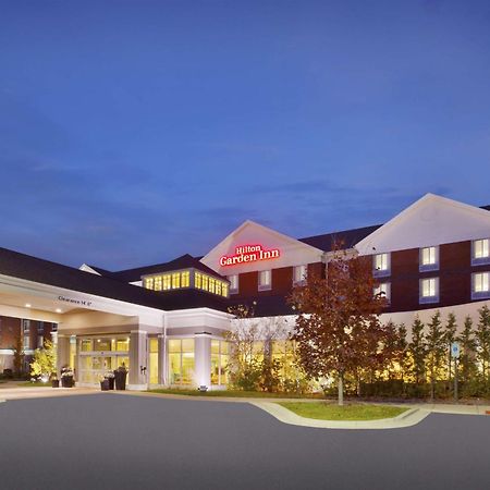 Hilton Garden Inn Detroit/Novi Exterior photo