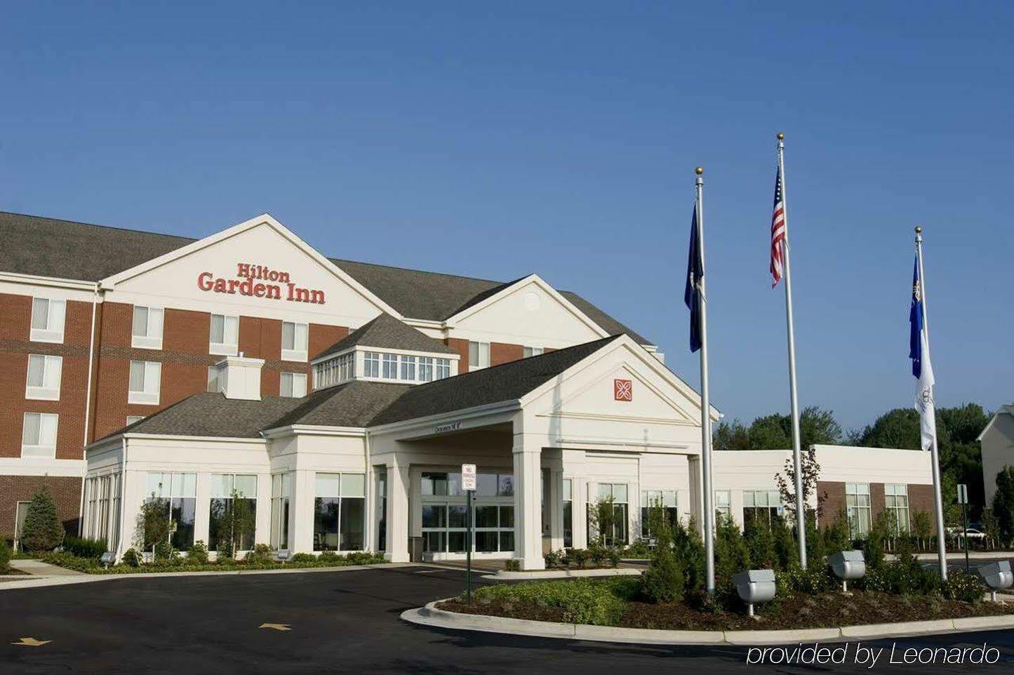 Hilton Garden Inn Detroit/Novi Exterior photo