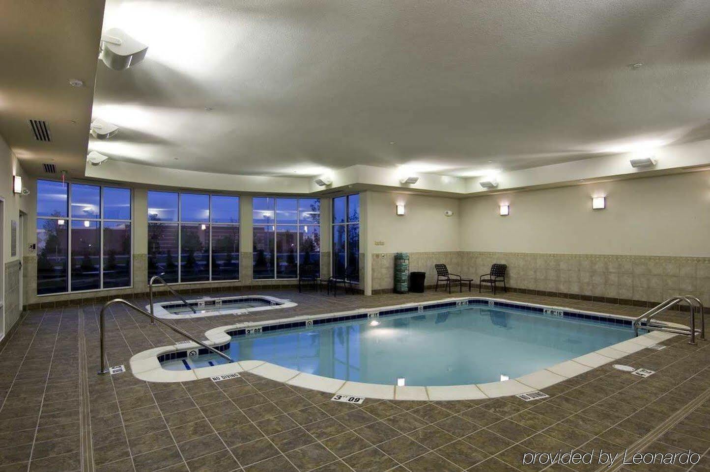Hilton Garden Inn Detroit/Novi Exterior photo